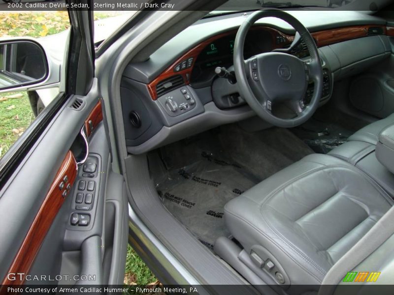 Sterling Metallic / Dark Gray 2002 Cadillac DeVille Sedan