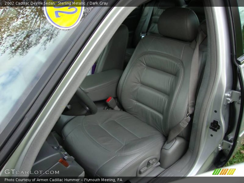 Sterling Metallic / Dark Gray 2002 Cadillac DeVille Sedan