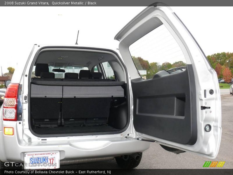 Quicksilver Metallic / Black 2008 Suzuki Grand Vitara