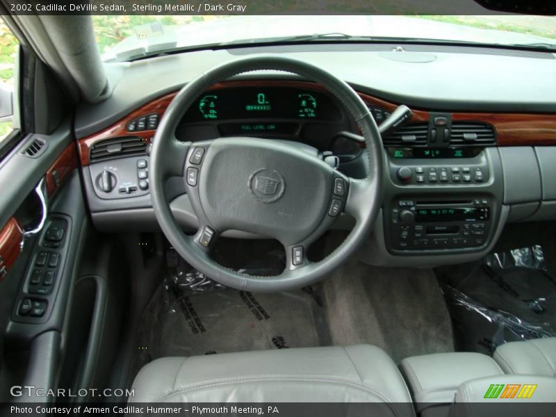 Sterling Metallic / Dark Gray 2002 Cadillac DeVille Sedan