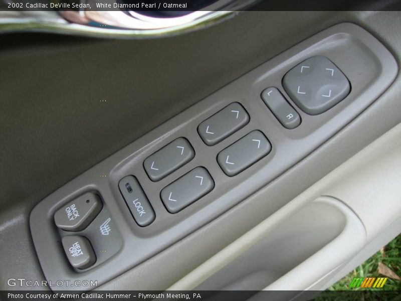 White Diamond Pearl / Oatmeal 2002 Cadillac DeVille Sedan