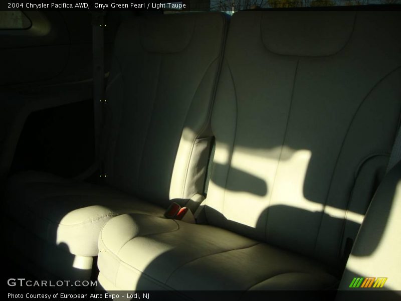 Onyx Green Pearl / Light Taupe 2004 Chrysler Pacifica AWD