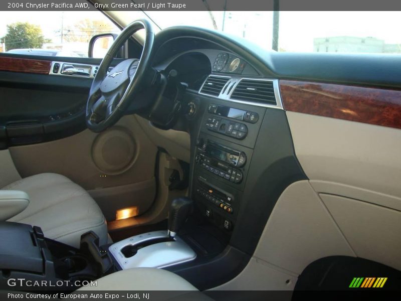 Onyx Green Pearl / Light Taupe 2004 Chrysler Pacifica AWD