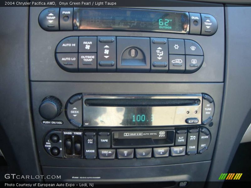 Onyx Green Pearl / Light Taupe 2004 Chrysler Pacifica AWD