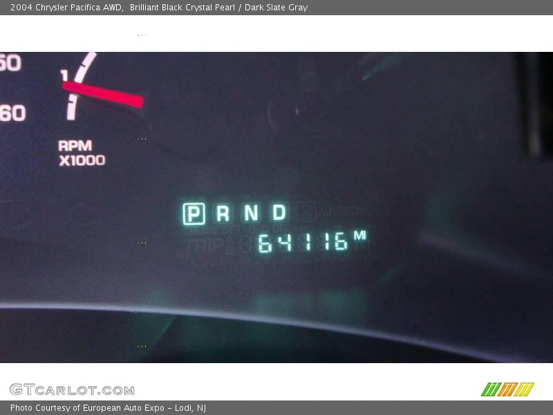 Brilliant Black Crystal Pearl / Dark Slate Gray 2004 Chrysler Pacifica AWD