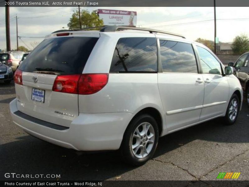 Arctic Frost Pearl / Taupe 2006 Toyota Sienna XLE