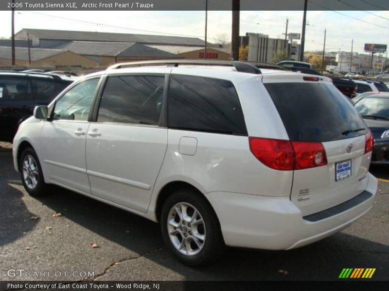 Arctic Frost Pearl / Taupe 2006 Toyota Sienna XLE