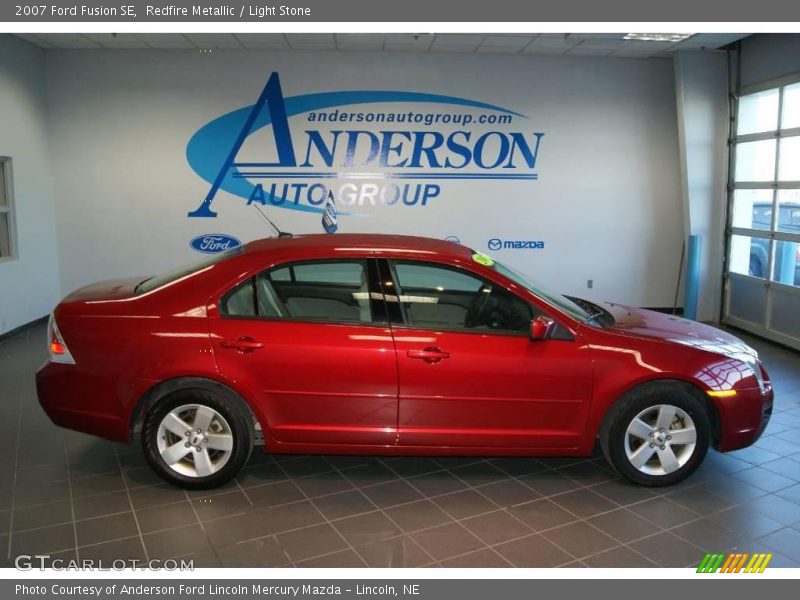 Redfire Metallic / Light Stone 2007 Ford Fusion SE
