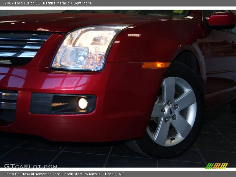 Redfire Metallic / Light Stone 2007 Ford Fusion SE