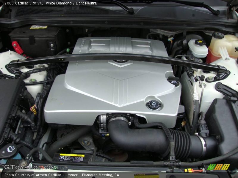 White Diamond / Light Neutral 2005 Cadillac SRX V6