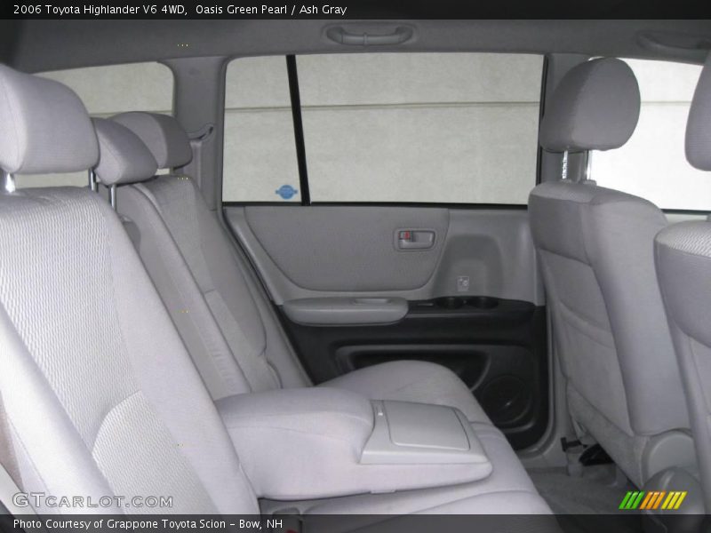 Oasis Green Pearl / Ash Gray 2006 Toyota Highlander V6 4WD