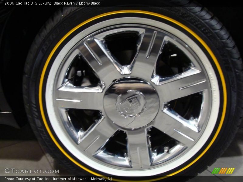 Black Raven / Ebony Black 2006 Cadillac DTS Luxury