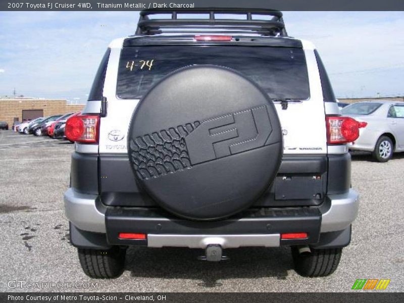 Titanium Metallic / Dark Charcoal 2007 Toyota FJ Cruiser 4WD