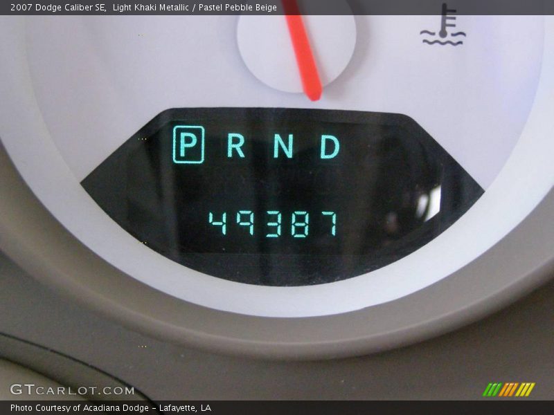 Light Khaki Metallic / Pastel Pebble Beige 2007 Dodge Caliber SE