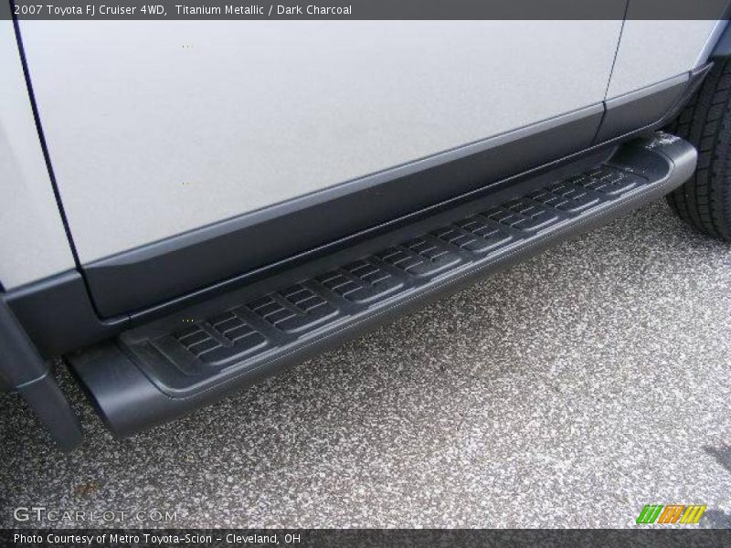 Titanium Metallic / Dark Charcoal 2007 Toyota FJ Cruiser 4WD