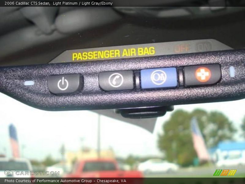 Light Platinum / Light Gray/Ebony 2006 Cadillac CTS Sedan