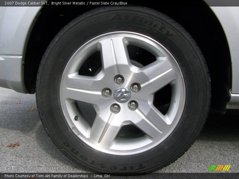 Bright Silver Metallic / Pastel Slate Gray/Blue 2007 Dodge Caliber SXT