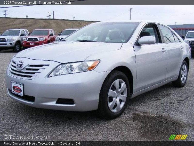 Titanium Metallic / Ash 2007 Toyota Camry LE