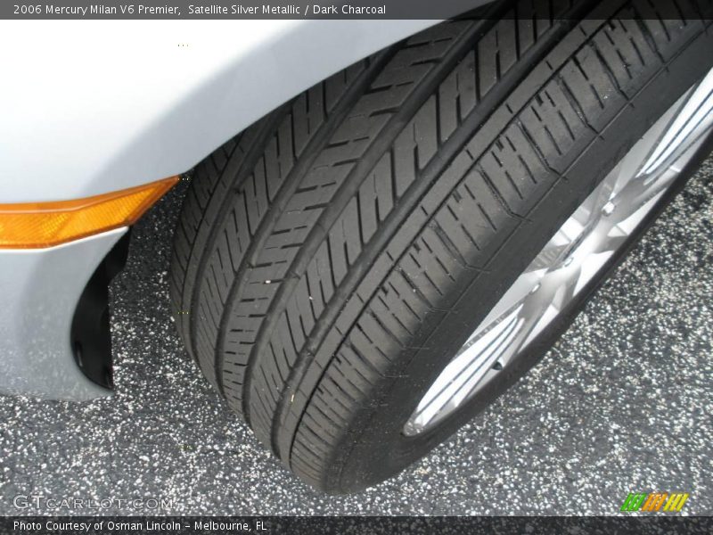 Satellite Silver Metallic / Dark Charcoal 2006 Mercury Milan V6 Premier