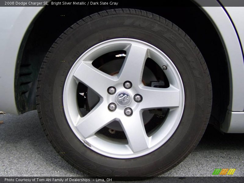Bright Silver Metallic / Dark Slate Gray 2008 Dodge Charger SE