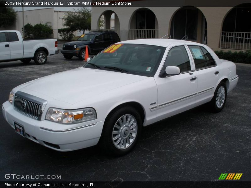 Vibrant White / Medium Light Stone 2009 Mercury Grand Marquis LS
