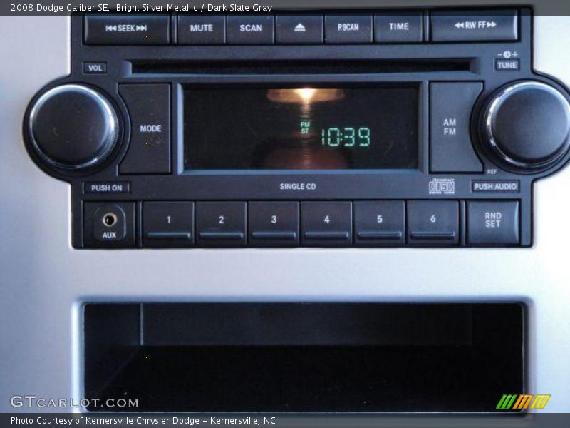 Bright Silver Metallic / Dark Slate Gray 2008 Dodge Caliber SE