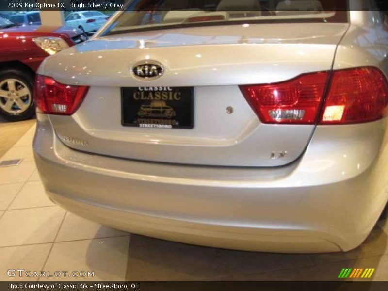 Bright Silver / Gray 2009 Kia Optima LX