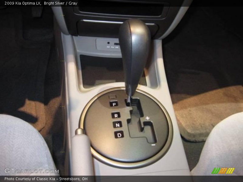 Bright Silver / Gray 2009 Kia Optima LX