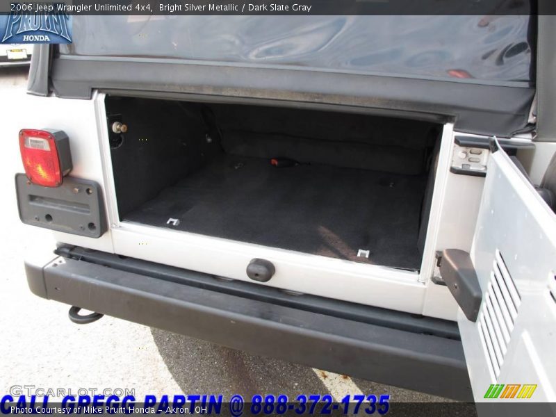 Bright Silver Metallic / Dark Slate Gray 2006 Jeep Wrangler Unlimited 4x4