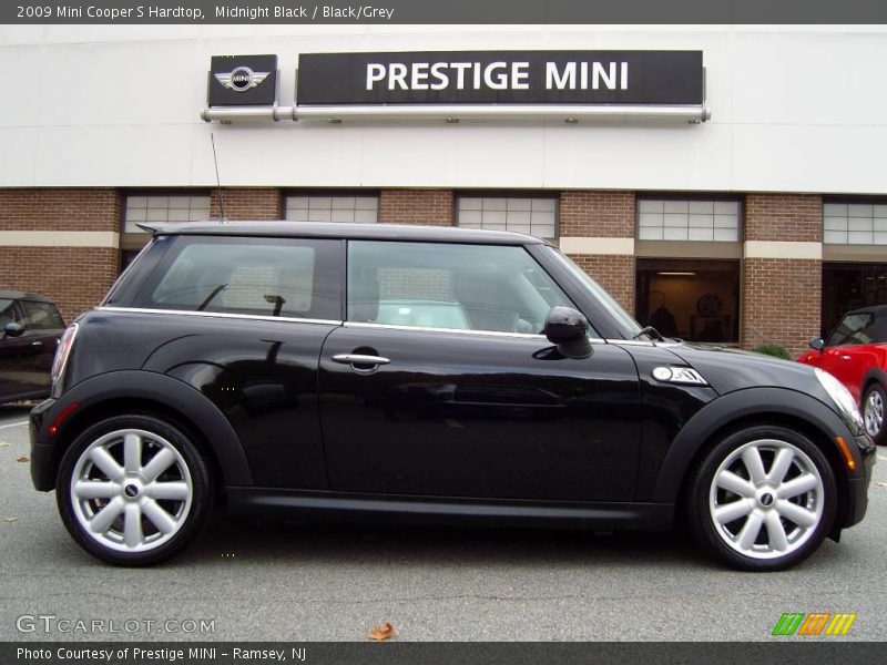 Midnight Black / Black/Grey 2009 Mini Cooper S Hardtop