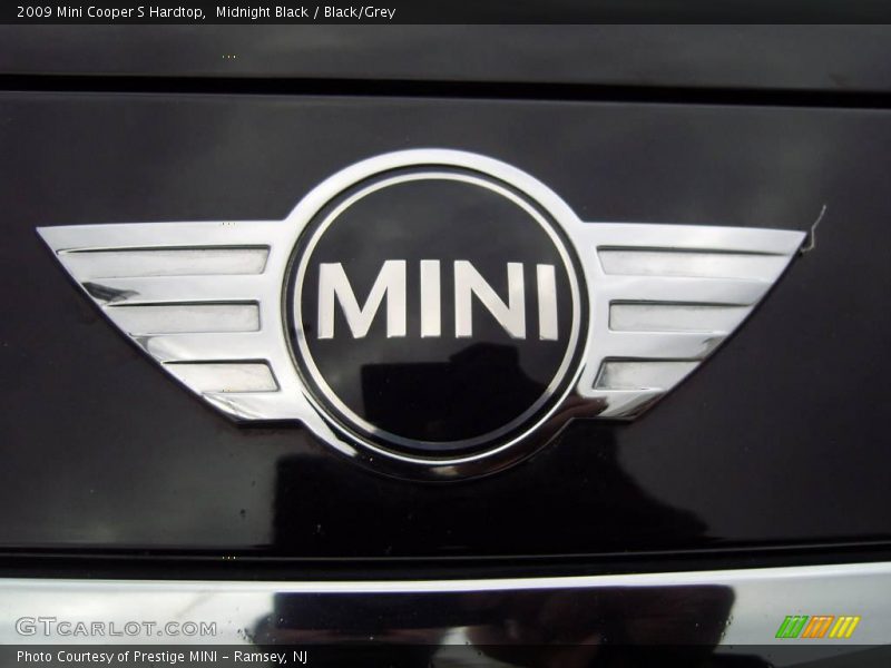 Midnight Black / Black/Grey 2009 Mini Cooper S Hardtop