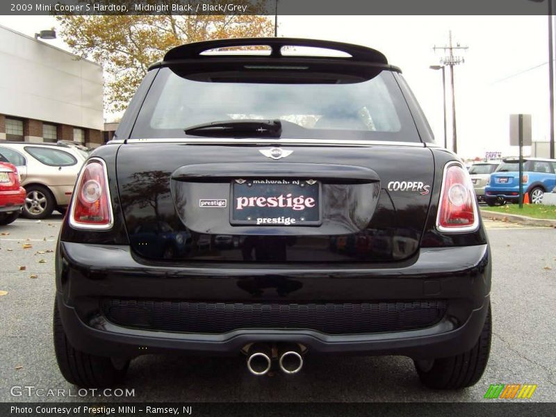 Midnight Black / Black/Grey 2009 Mini Cooper S Hardtop