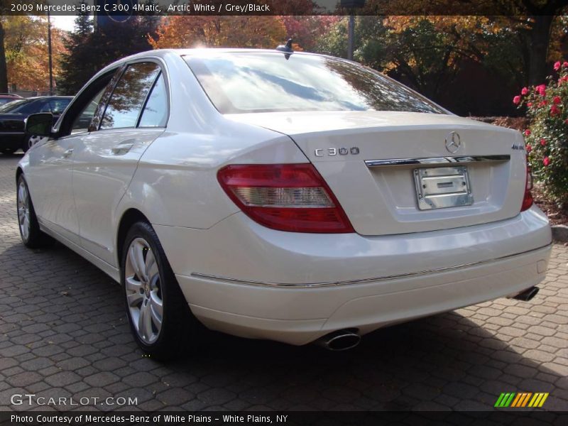 Arctic White / Grey/Black 2009 Mercedes-Benz C 300 4Matic