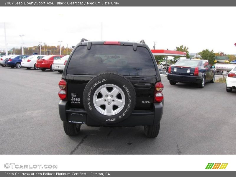 Black Clearcoat / Medium Slate Gray 2007 Jeep Liberty Sport 4x4