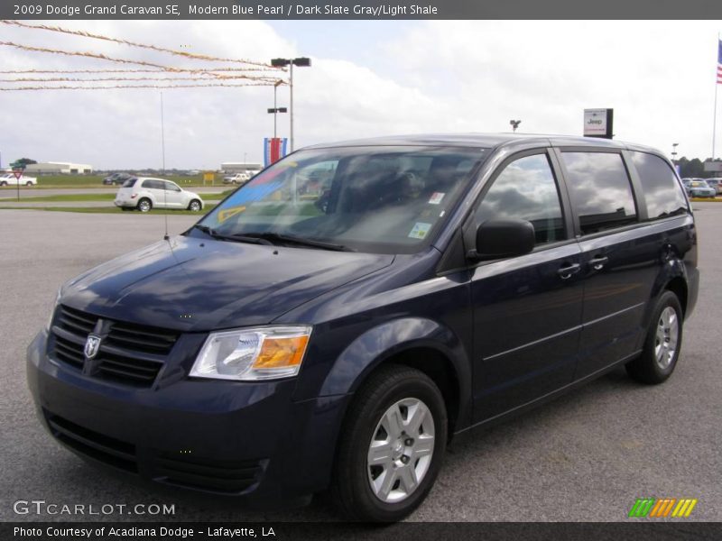 Modern Blue Pearl / Dark Slate Gray/Light Shale 2009 Dodge Grand Caravan SE