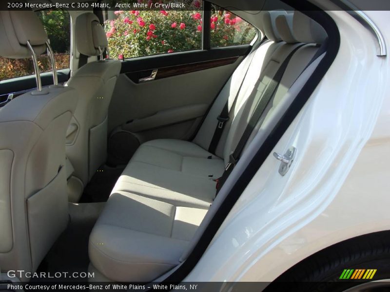 Arctic White / Grey/Black 2009 Mercedes-Benz C 300 4Matic