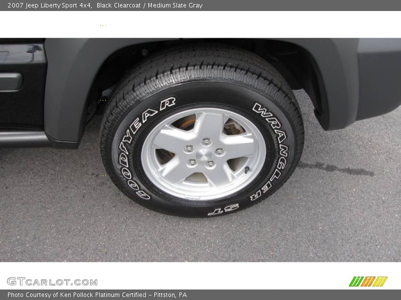 Black Clearcoat / Medium Slate Gray 2007 Jeep Liberty Sport 4x4