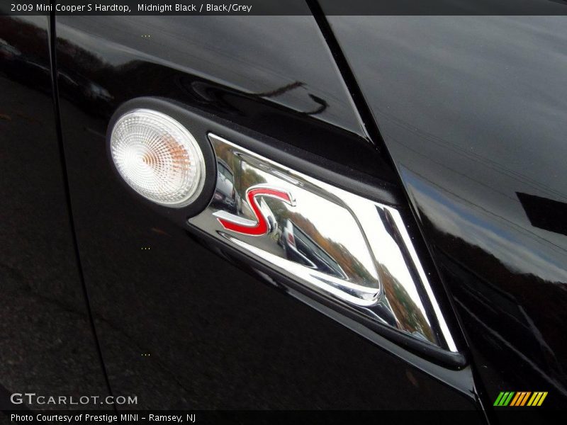 Midnight Black / Black/Grey 2009 Mini Cooper S Hardtop