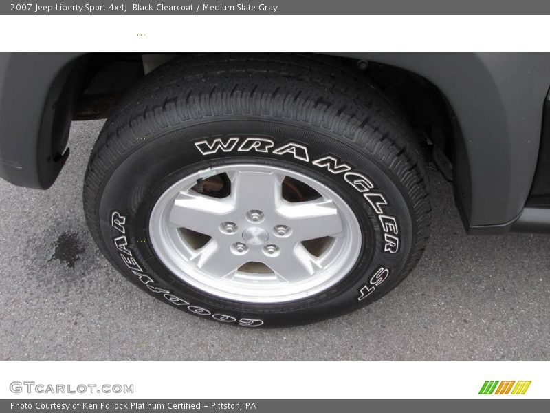 Black Clearcoat / Medium Slate Gray 2007 Jeep Liberty Sport 4x4