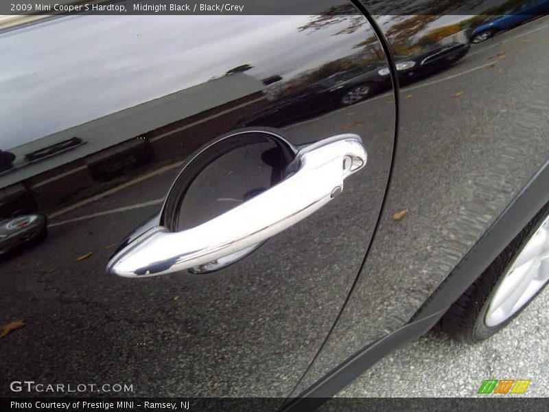 Midnight Black / Black/Grey 2009 Mini Cooper S Hardtop