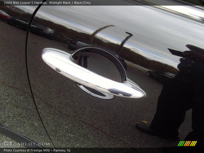Midnight Black / Black/Grey 2009 Mini Cooper S Hardtop