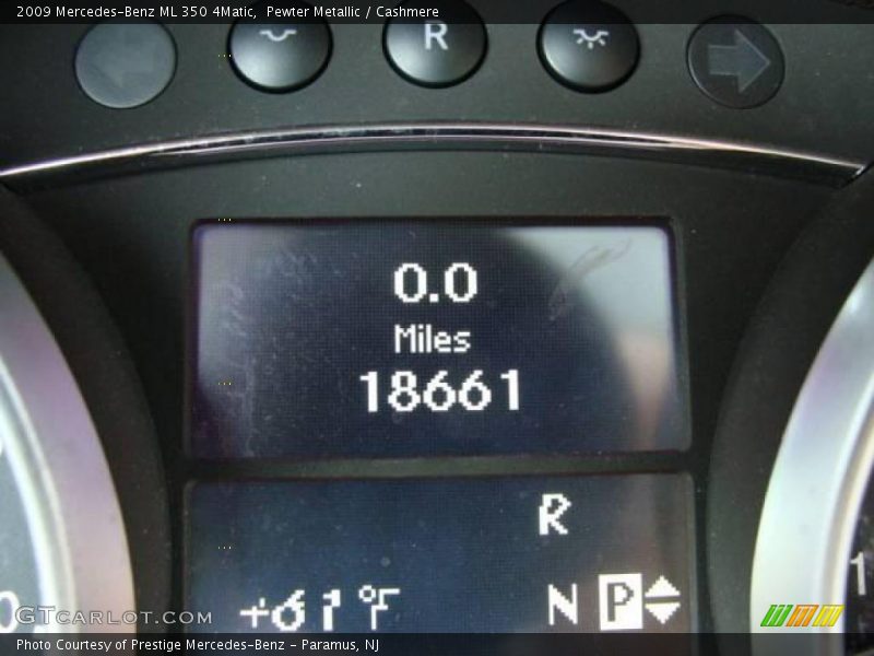 Pewter Metallic / Cashmere 2009 Mercedes-Benz ML 350 4Matic