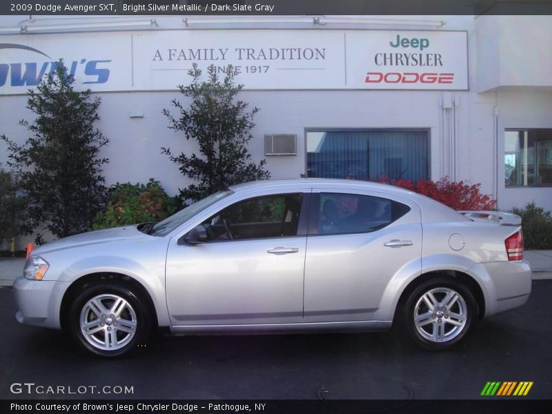 Bright Silver Metallic / Dark Slate Gray 2009 Dodge Avenger SXT