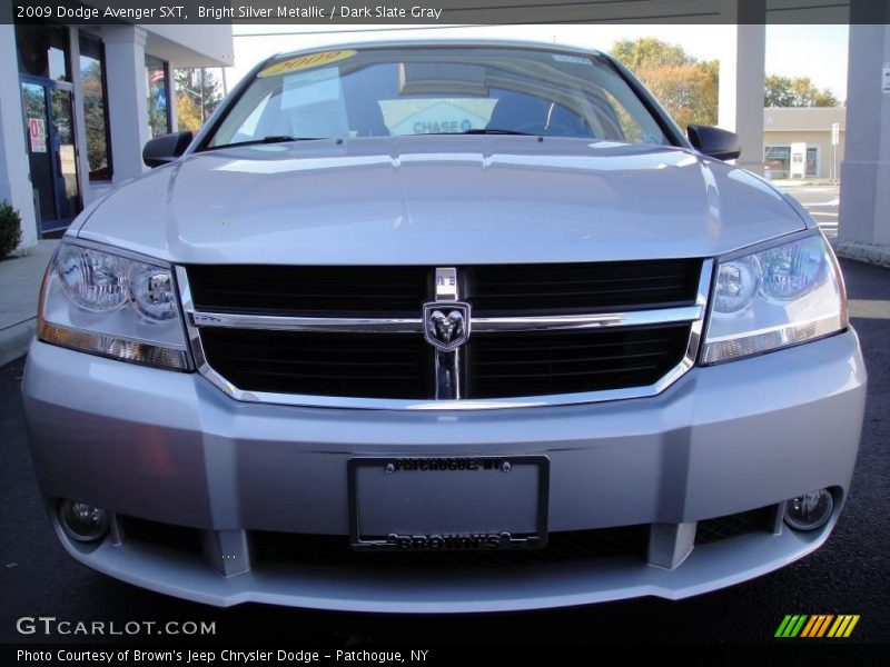 Bright Silver Metallic / Dark Slate Gray 2009 Dodge Avenger SXT