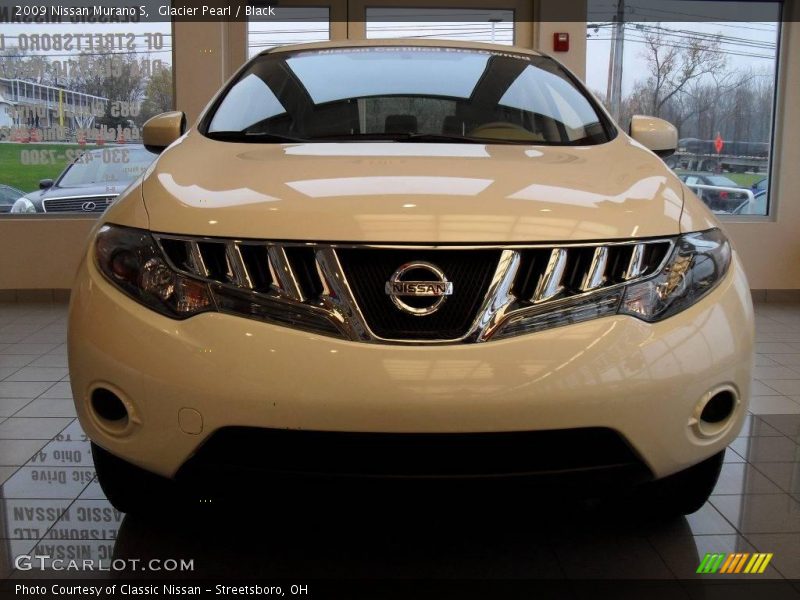 Glacier Pearl / Black 2009 Nissan Murano S