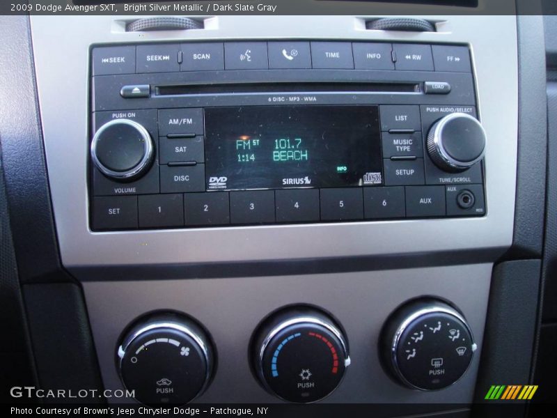 Bright Silver Metallic / Dark Slate Gray 2009 Dodge Avenger SXT