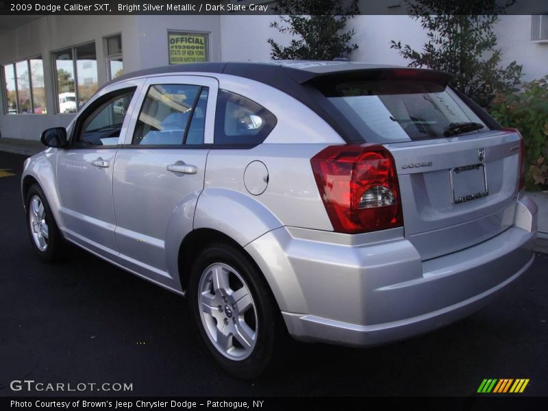 Bright Silver Metallic / Dark Slate Gray 2009 Dodge Caliber SXT