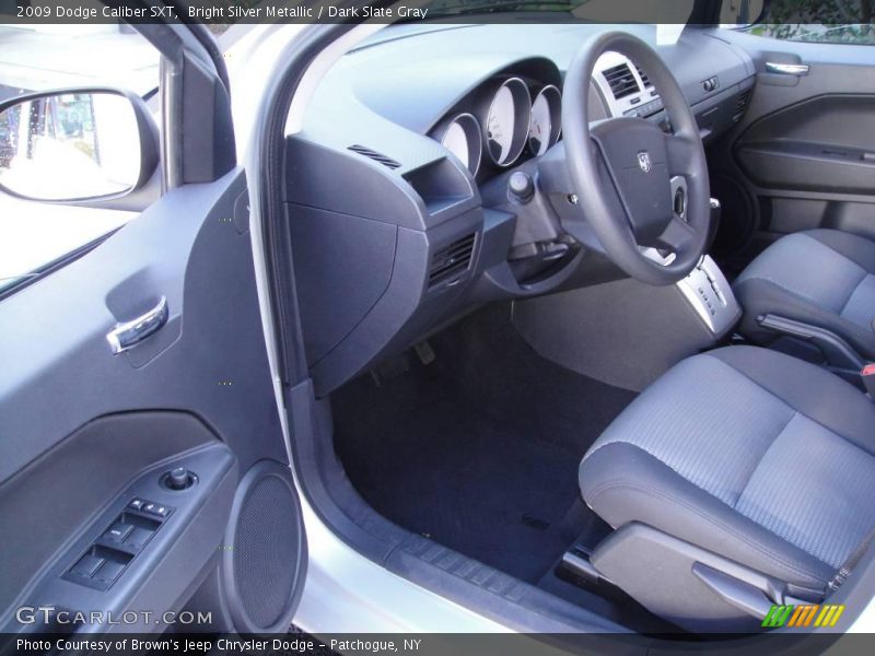 Bright Silver Metallic / Dark Slate Gray 2009 Dodge Caliber SXT