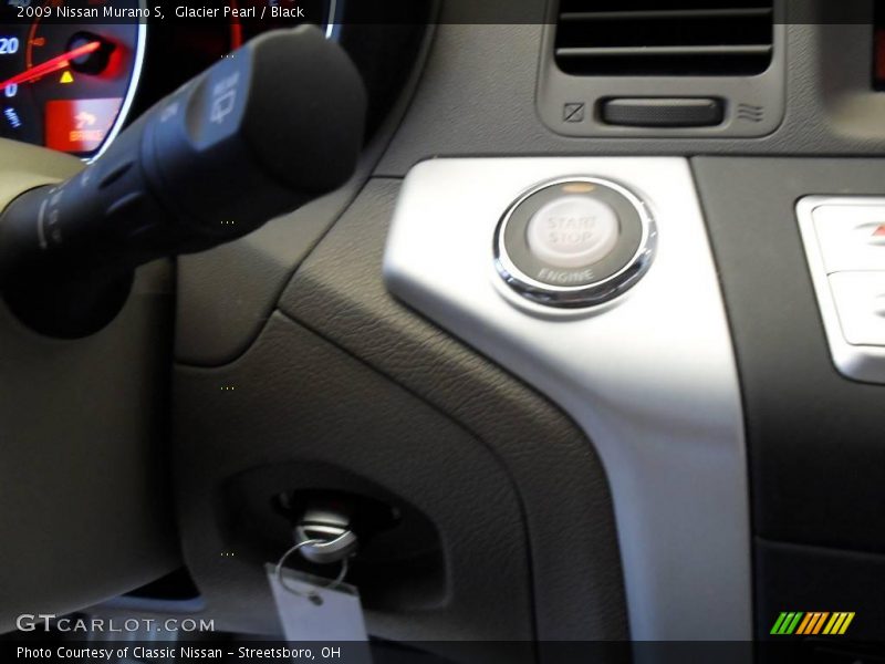 Glacier Pearl / Black 2009 Nissan Murano S