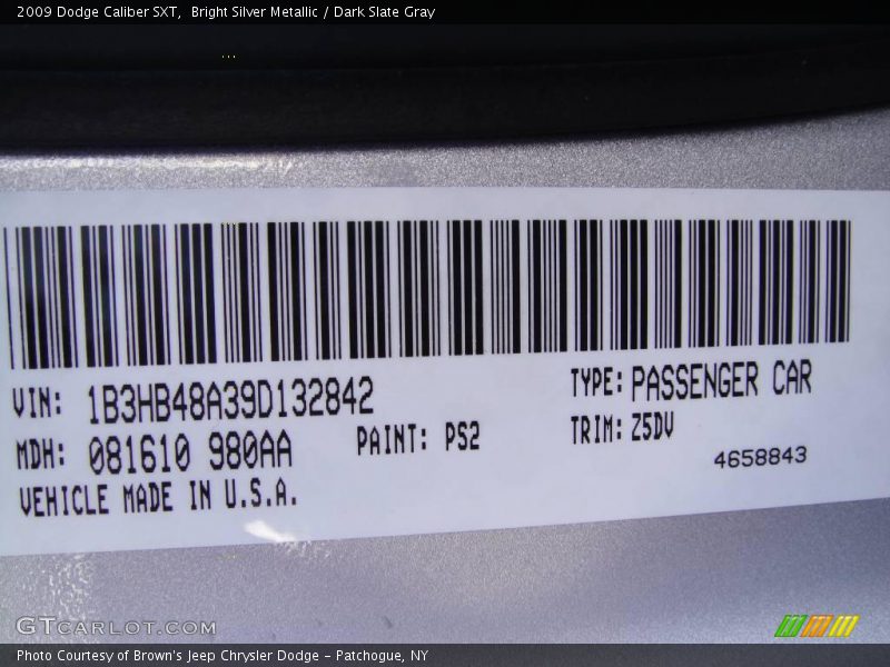 Bright Silver Metallic / Dark Slate Gray 2009 Dodge Caliber SXT